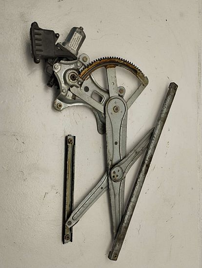 Door window regulator with motor