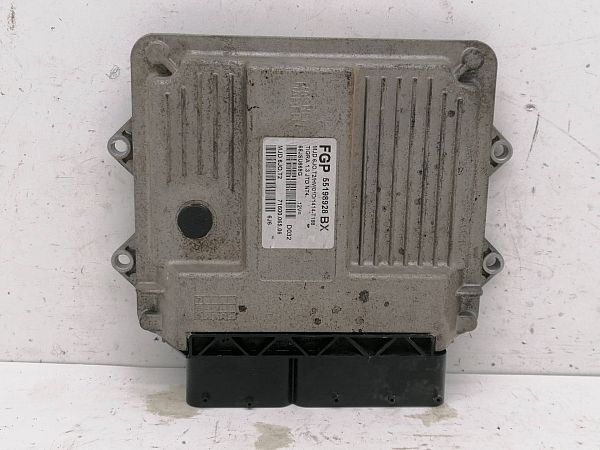 Motorsteuergerät (ECU) OPEL TIGRA TwinTop (X04)