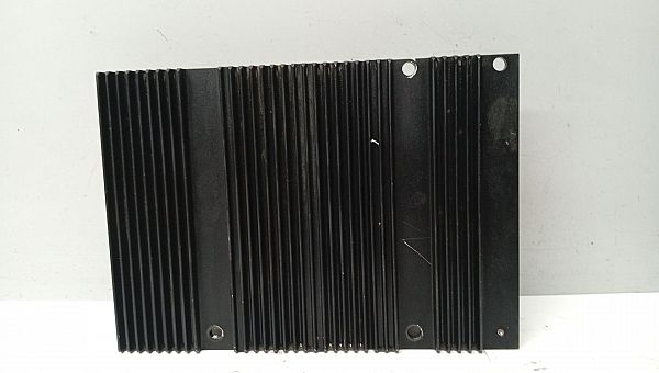 Sound amplifier