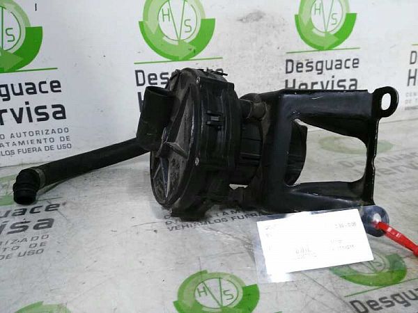 Intake resonator