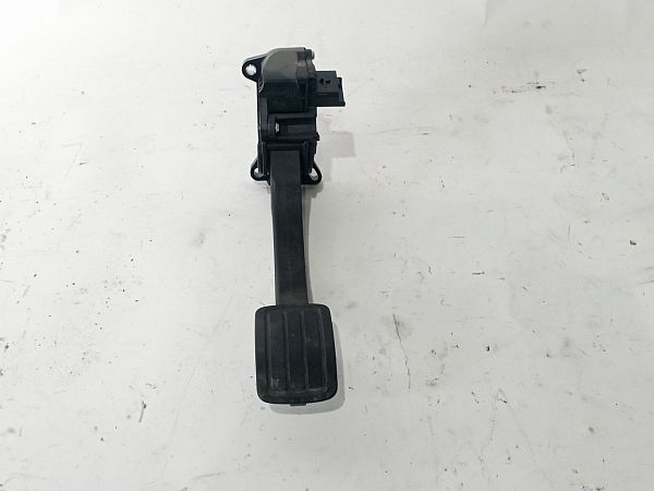 Gaspedal DS DS 7 Crossback (J_)
