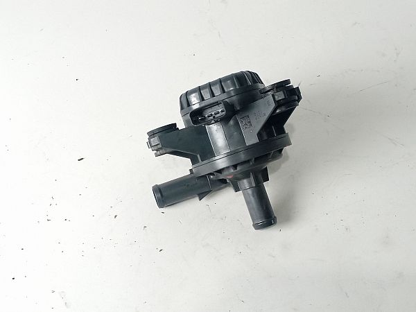 Wasserpumpe TOYOTA AURIS Estate (_E18_)