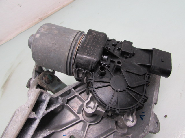 Viskermotor foran FORD FIESTA VI (CB1, CCN)