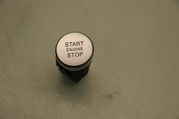 Start - stopp - knapp AUDI Q5 (8RB)