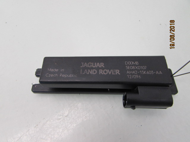 Antenne forsterker LAND ROVER DISCOVERY IV (L319)