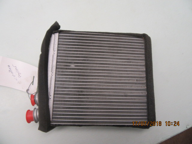 Radiator - luft VOLVO V60 I (155, 157)