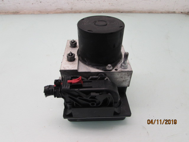 ABS Pumpe VW POLO (6R1, 6C1)