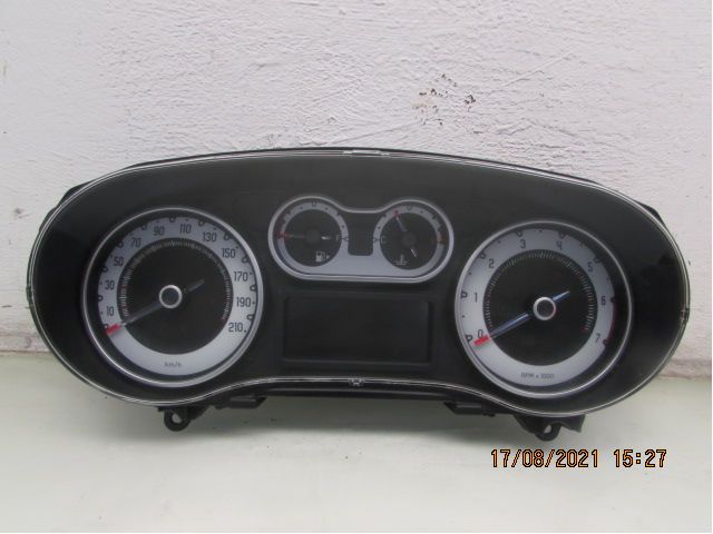 Instrumentbræt FIAT 500L (351_, 352_)