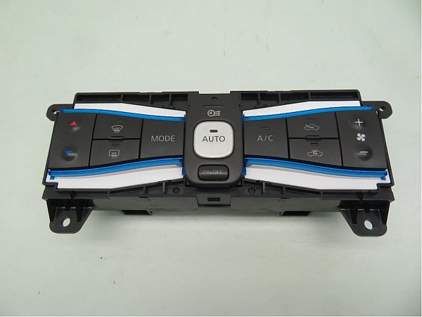 Aircondition boks NISSAN LEAF (ZE0)
