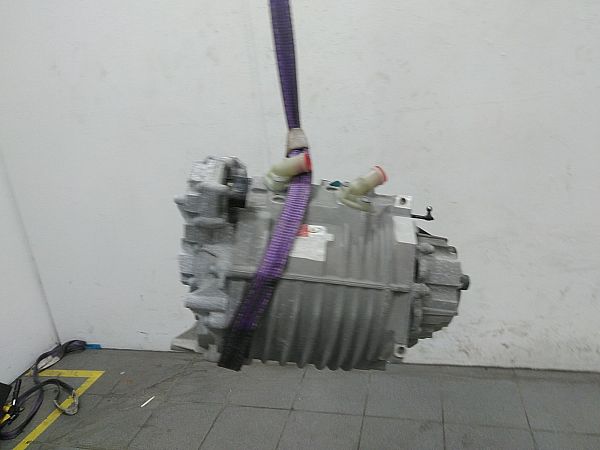 Elektrisk motor foran VW UP (121, 122, BL1, BL2, BL3, 123)