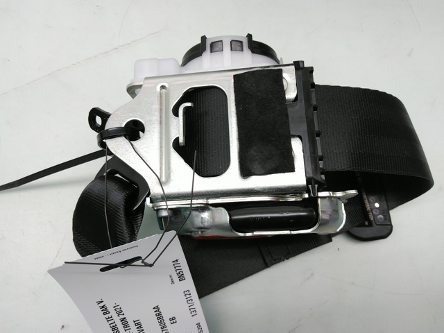 Sikkerhedssele - bag AUDI Q4 e-tron SUV (F4B)