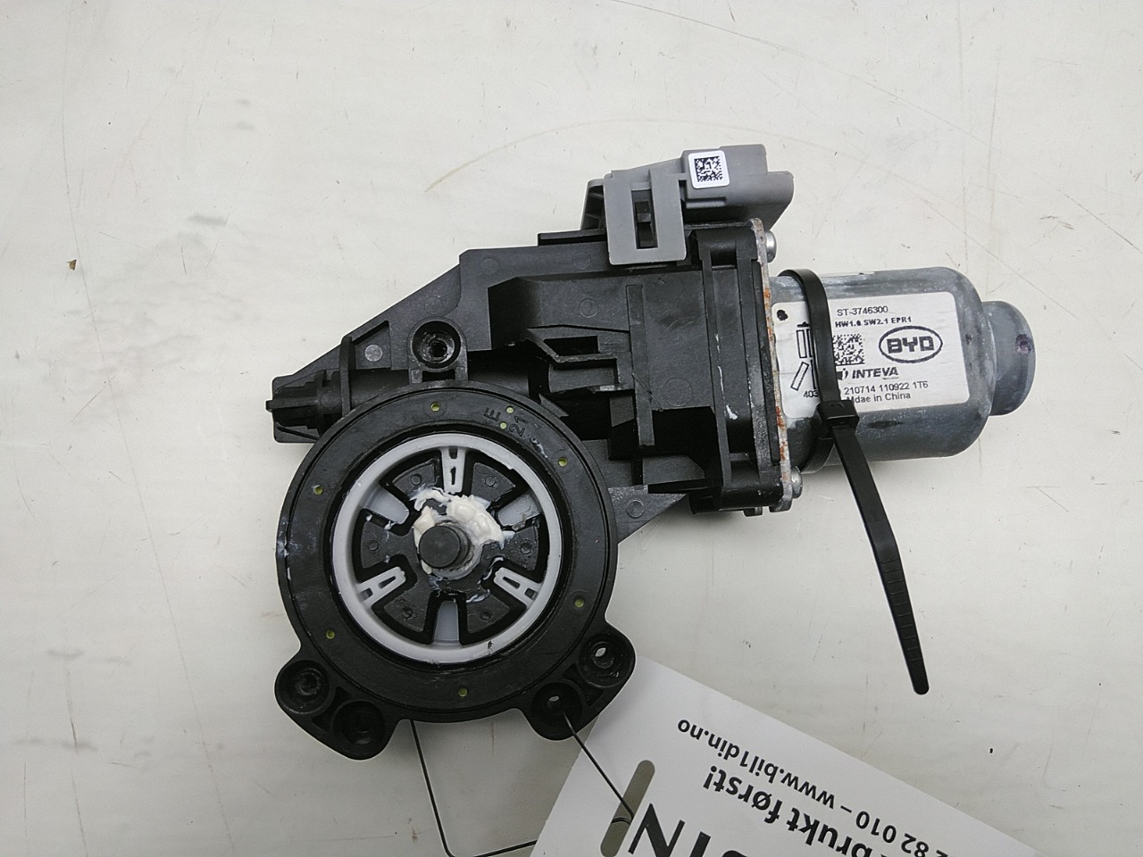 Rudemotor BYD TANG