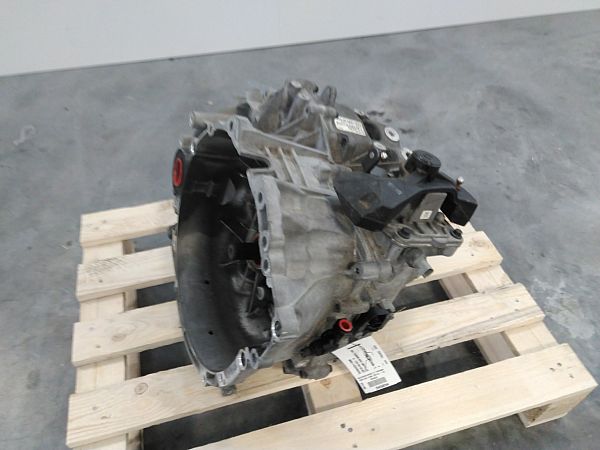 Girkasse manuel VOLVO V40 Hatchback (525, 526)