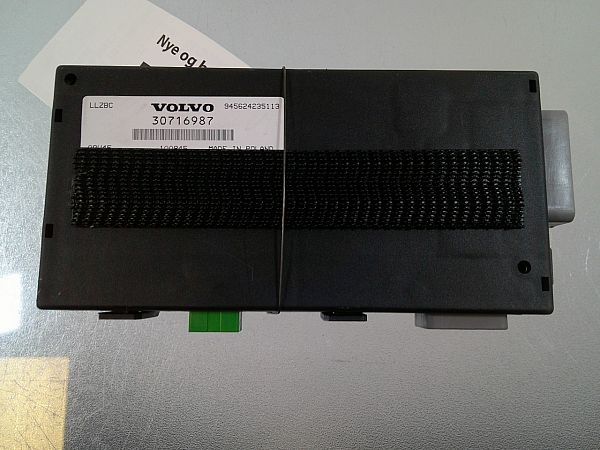 styreenhet - hengerfeste VOLVO XC70 II (136)