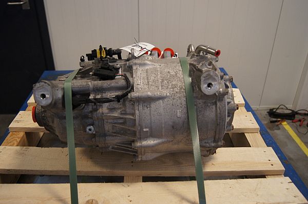 Motor - elektrisk - bag VOLVO V90 II Estate (235, 236)