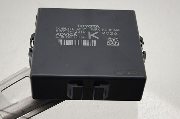 Parkeringsbremsemodul / styrboks (EPB) TOYOTA RAV 4 V VAN (_A5_, _H5_)
