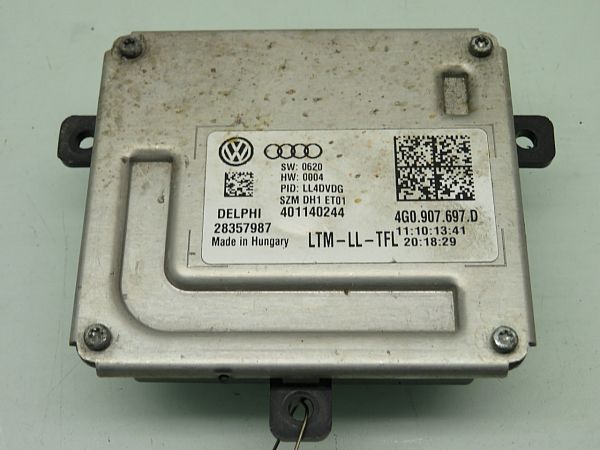 Kontrollenhet lys AUDI Q5 Van (8RB)