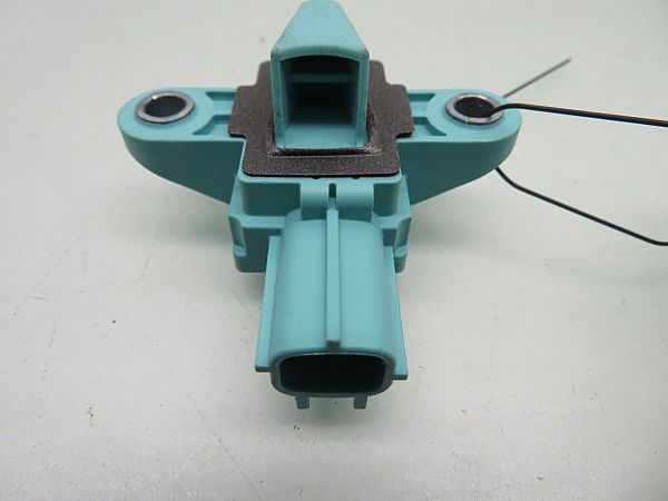 Airbag sensor AUDI Q5 Van (8RB)