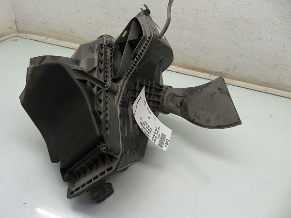 Luftfilter AUDI Q5 (8RB)
