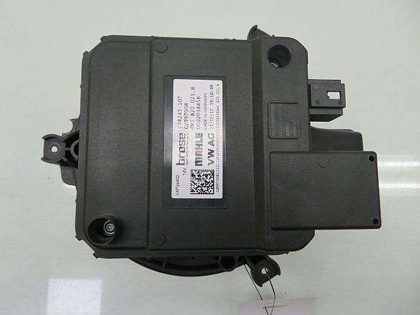 Blæsermodstand / Varmeblæser AUDI A5 Sportback (F5A, F5F)