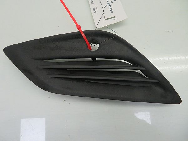 Grill / gitter VOLVO V60 I (155, 157)