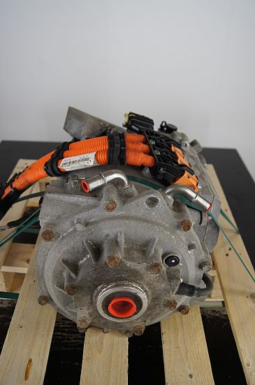 Motor - elektrisk - bag VOLVO V60 II (225, 227)