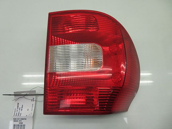 Baglygte SKODA YETI (5L)