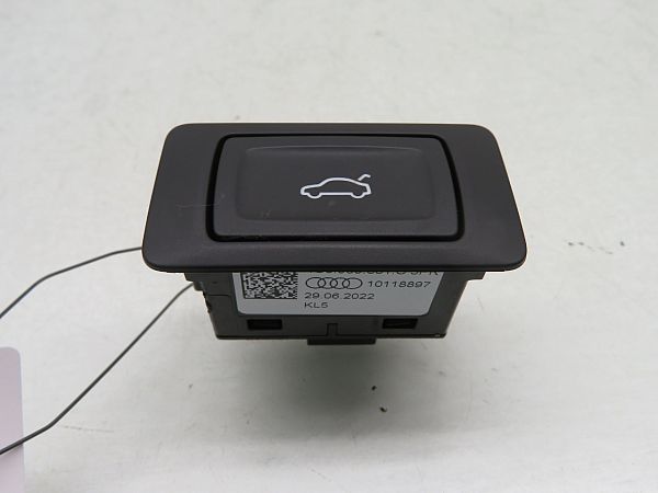 Kontakt -dør AUDI E-TRON (GEN_)