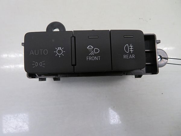 Lyskontakt AUDI E-TRON (GEN_)