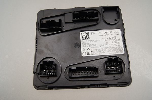 Komfort computer AUDI E-TRON (GEN_)