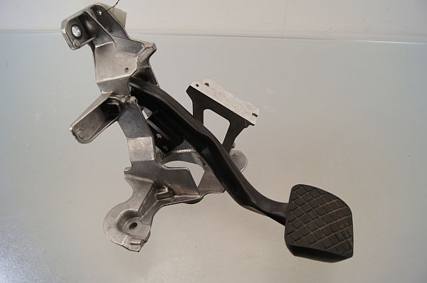 Bremsepedal AUDI E-TRON (GEN_)