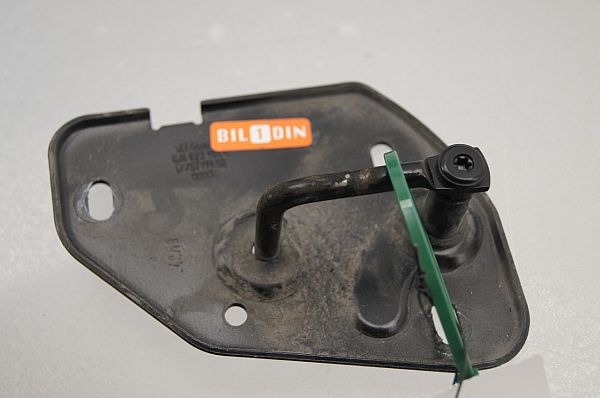 Hjelmlås AUDI E-TRON (GEN_)