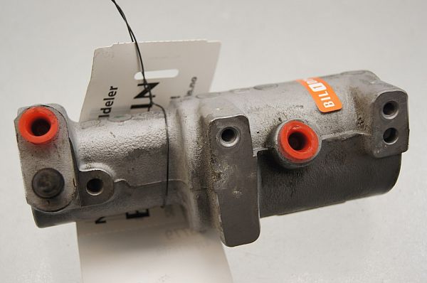 Bremse hovedcylinder LEXUS CT (ZWA10_)