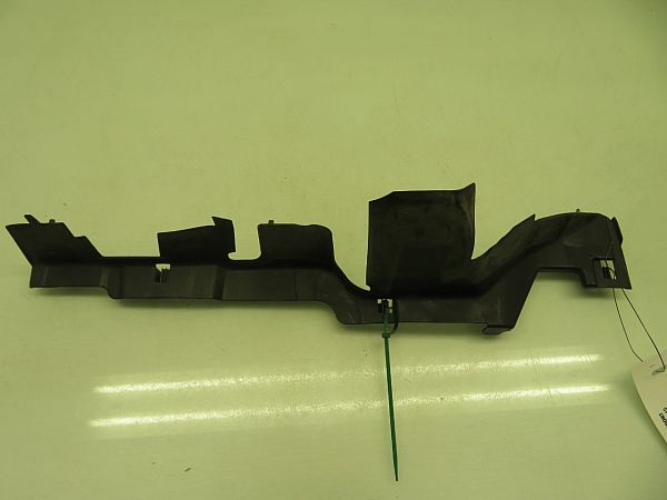 Luftinntak - front VW TOURAN (1T3)