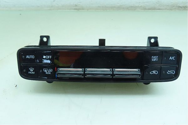 Aircondition boks TOYOTA AURIS Estate (_E18_)