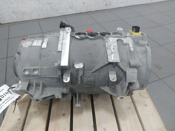 Motor - elektrisk - bag JAGUAR I-PACE (X590)