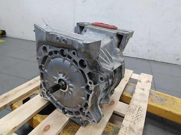 Motor - elektrisk - foran NISSAN LEAF (ZE1_)