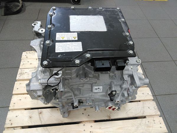 Motor - elektrisk - foran TOYOTA bZ4X