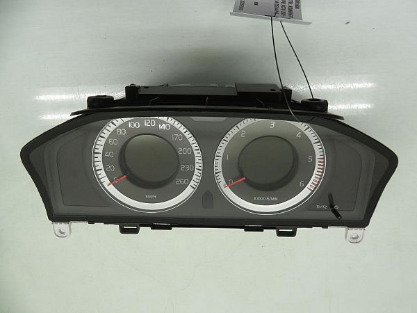 Instrumentbræt VOLVO XC70 II (136)