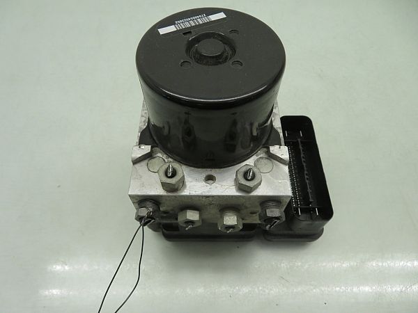 Abs hydraulikkpumpe VOLVO XC70 II (136)