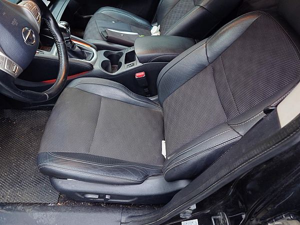 Forseter 4 dørs NISSAN QASHQAI II SUV (J11, J11_)