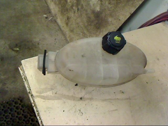 93865566 : Ekspansionsbeholder - Autoparts24