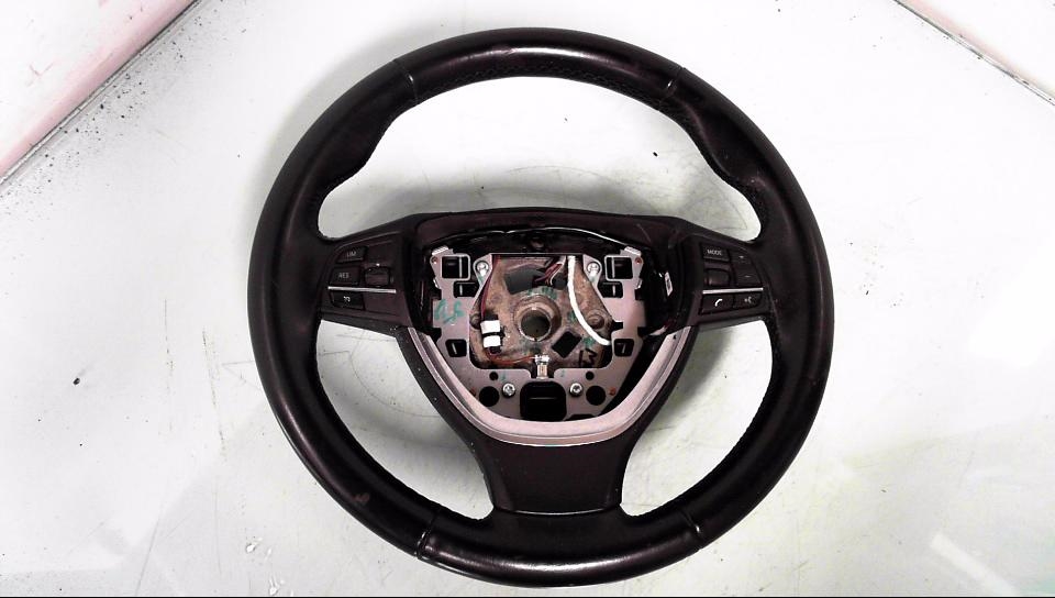 Ratt - (airbag medfølger ikke) BMW 5 (F10)