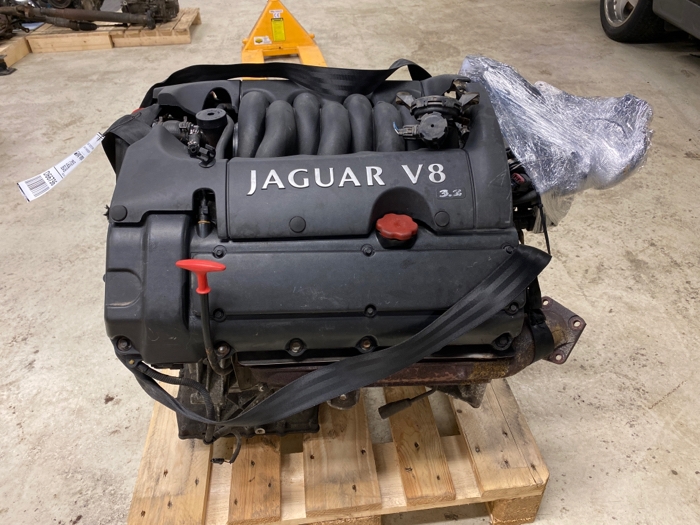 Motor JAGUAR XJ (X308)