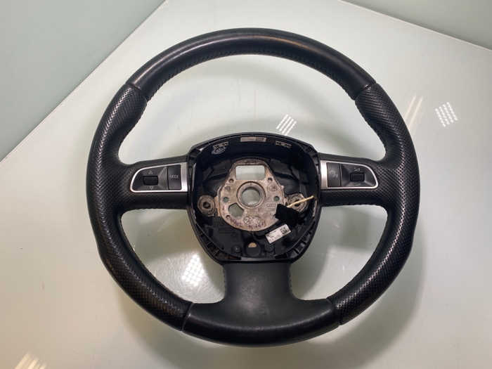 Ratt - (airbag medfølger ikke) AUDI A4 Avant (8K5, B8)
