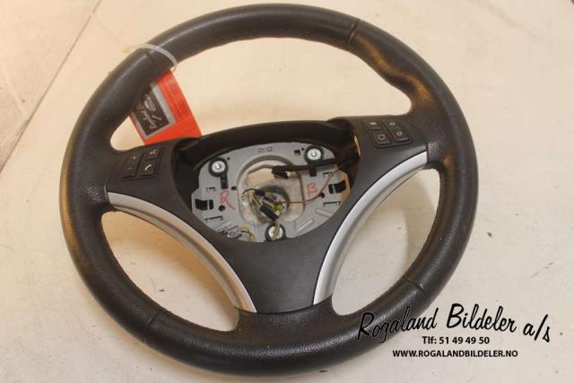 Ratt - (airbag medfølger ikke) BMW 1 (E81)