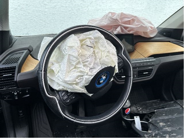 Ratt - (airbag medfølger ikke) BMW i3 (I01)