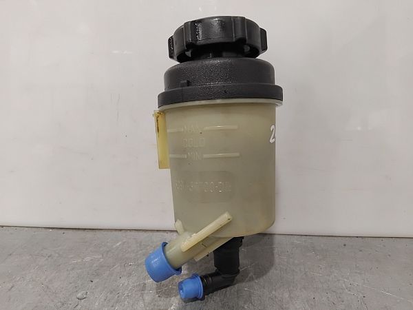 Servostyring - servo-oljebeholder
