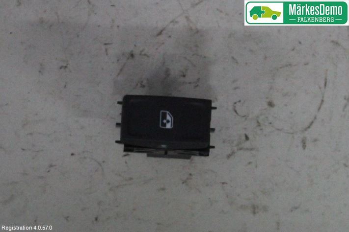 Switch - electrical screen heater SKODA OCTAVIA III Combi (5E5, 5E6)
