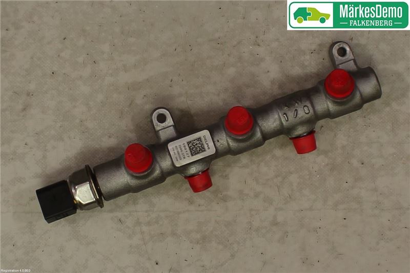 Rampe haute pression / tuyau de buse d'injection AUDI Q8 (4MN)